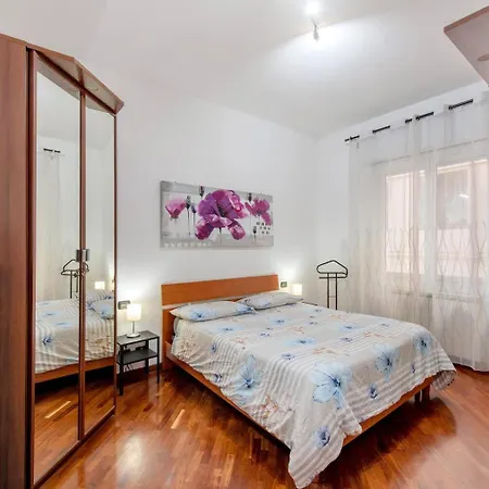 Apartamento Leo! Intero Ad Uso Esclusivo - Aeroporto Sestri Ponente *